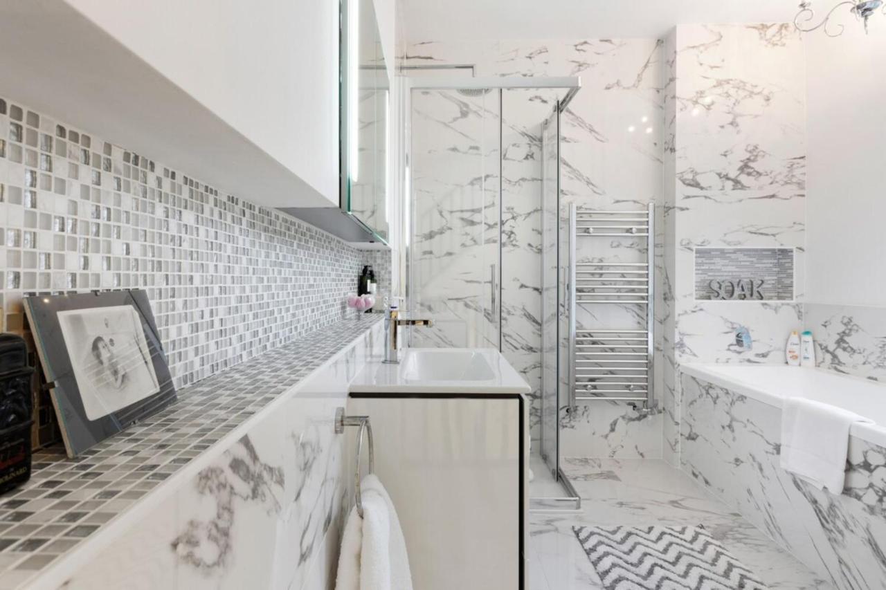 Appartamento Lovely Newly-renovated 3 Bedroom In Fulham Londra